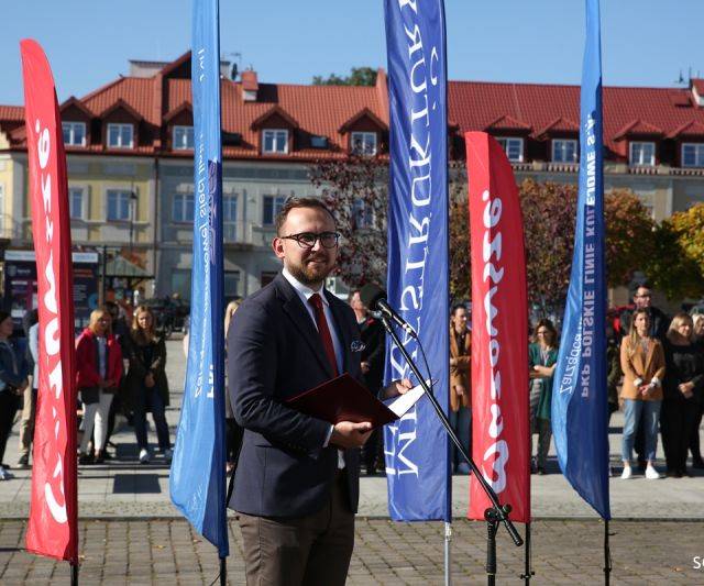 Kolej Zegrze-Przasnysz - podpisano umowę na dokumentację projektową