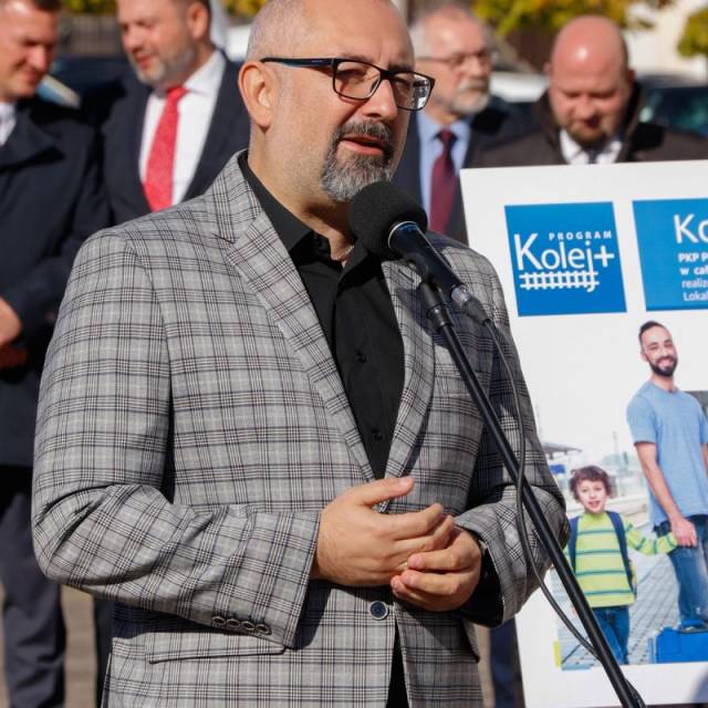 Kolej Zegrze-Przasnysz - podpisano umowę na dokumentację projektową
