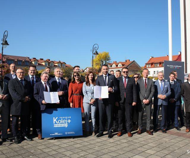 Kolej Zegrze-Przasnysz - podpisano umowę na dokumentację projektową