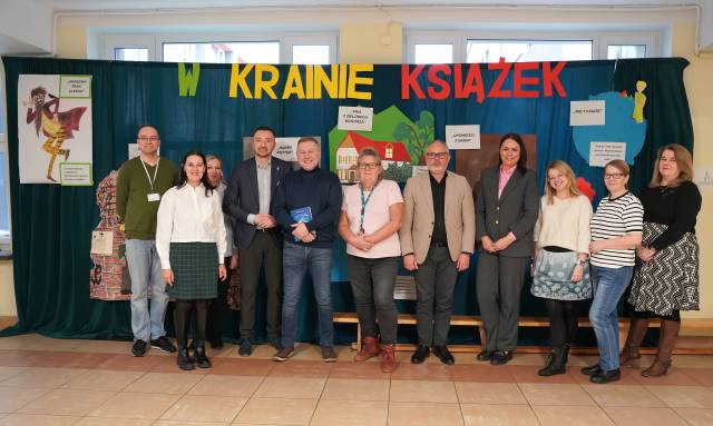 „W krainie książek” – podziękowania za zaproszenie do udziału w szkolnej akcji promującej czytelnictwo